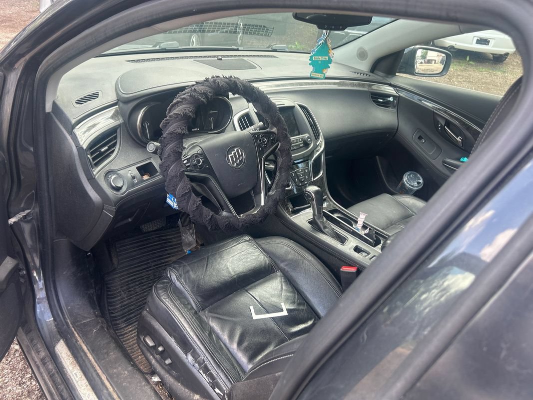 Used 2015 Buick LaCrosse Leather FWD image 2