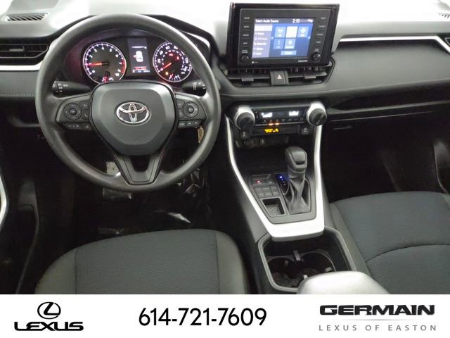Used 2022 Toyota RAV4 LE image 19