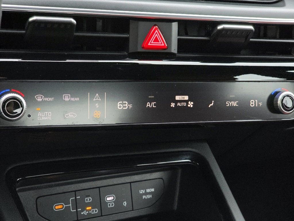 Used 2025 Kia K5 GT-Line w/ GT-Line Premium Package image 34