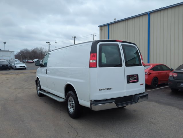 Used 2024 GMC Savana 2500 w/ Driver Convenience Package image 7