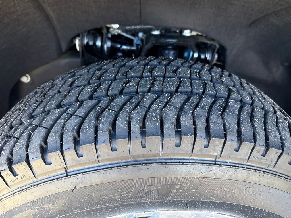 Used 2025 Chevrolet Silverado 2500 LTZ w/ LTZ Premium Package image 29