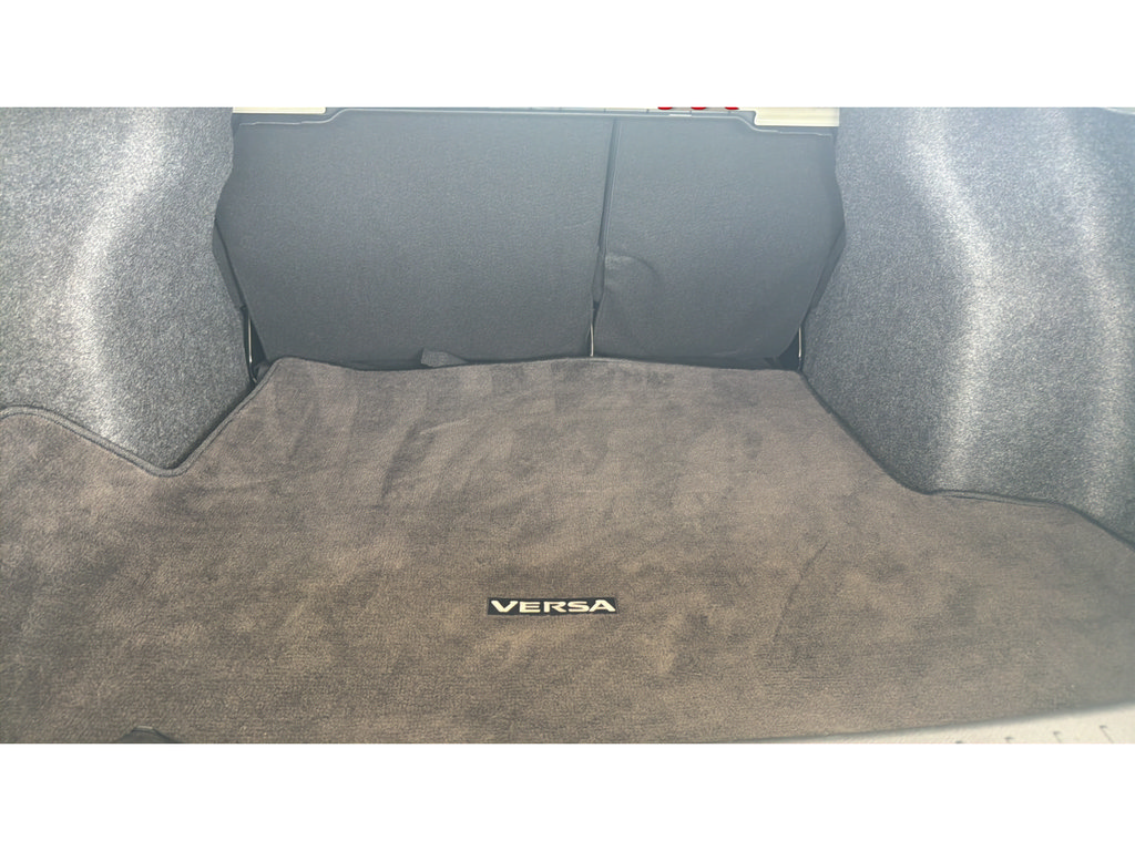 Certified 2023 Nissan Versa SV w/ Trunk Package FWD image 16