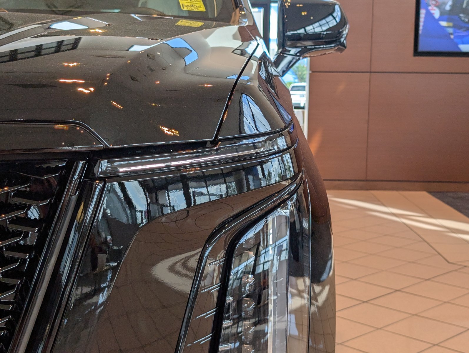 New 2026 Cadillac Escalade V w/ LPO, ONYX Package AWD/4WD image 7