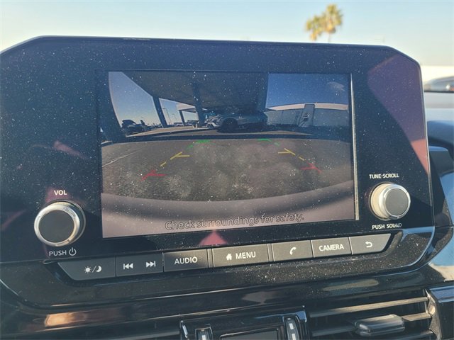 Used 2024 Nissan Pathfinder SV w/ SV Premium Package image 22