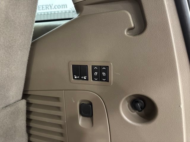 Used 2020 Chevrolet Tahoe Premier AWD/4WD image 16