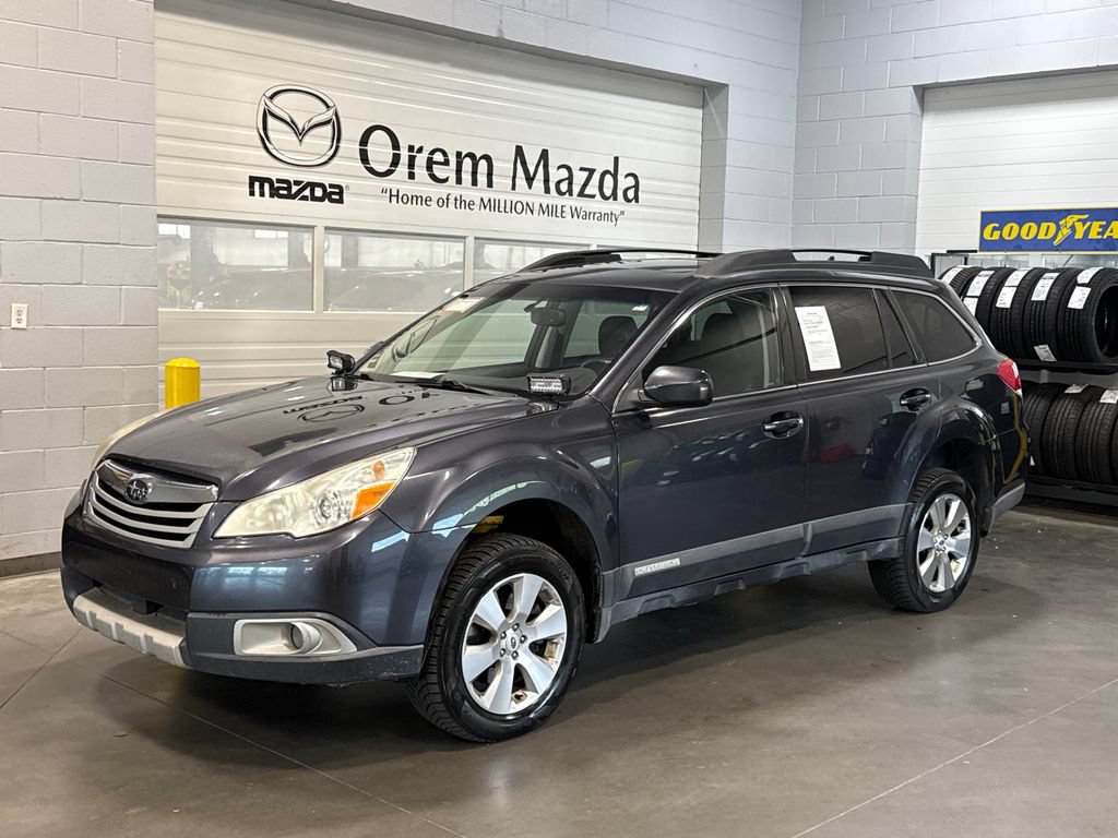Used 2012 Subaru Outback 3.6R Limited w/ Moonroof Pkg AWD/4WD image 1