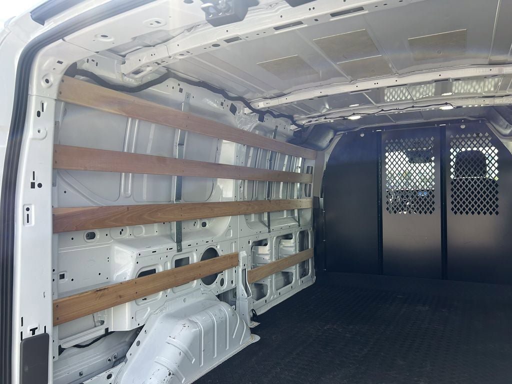 Certified 2025 Ford Transit 250 Low Roof w/ Exterior Upgrade Package RWD image 15