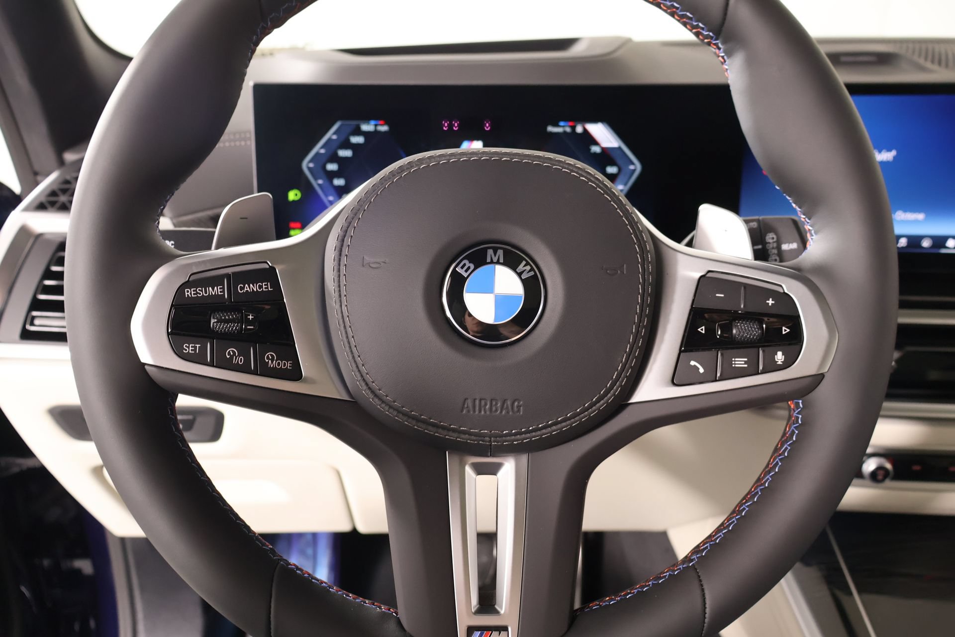 New 2026 BMW X5 M60i AWD/4WD image 3
