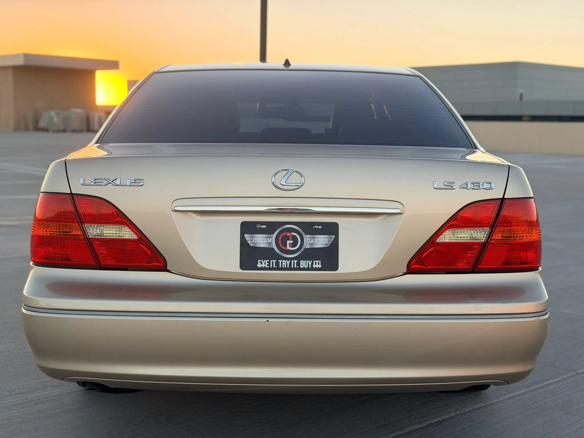 Used 2001 Lexus LS 430 RWD image 5