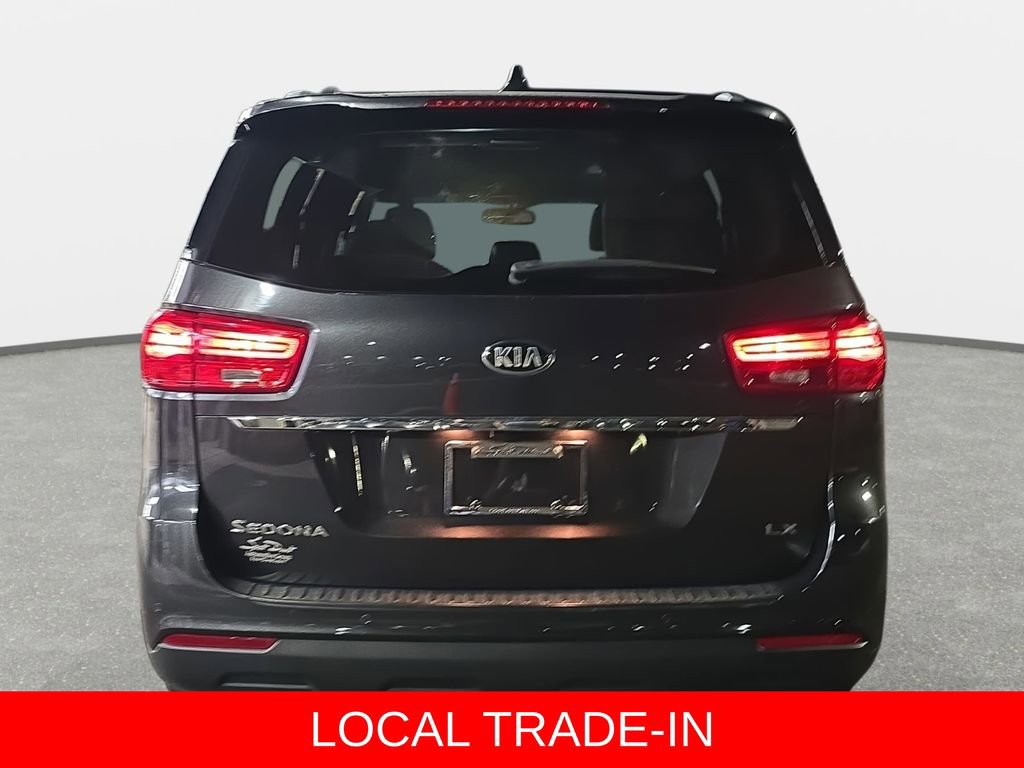 Used 2019 Kia Sedona LX image 6