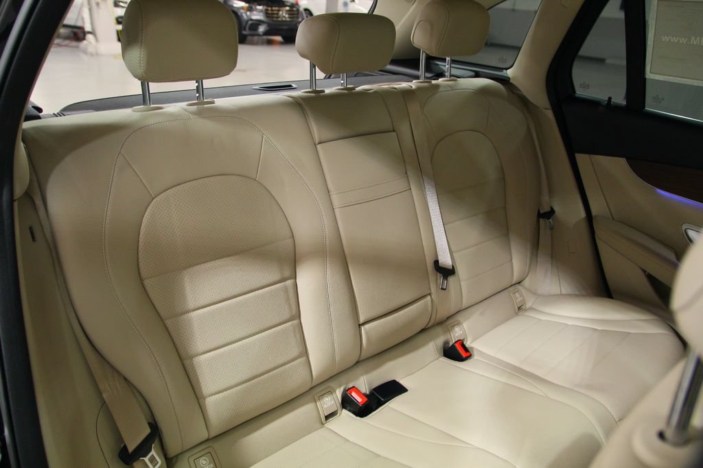 Certified 2022 Mercedes-Benz GLC 300 4MATIC image 27