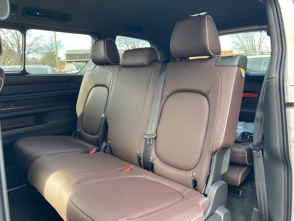 New 2025 Volkswagen ID. Buzz Pro S image 12