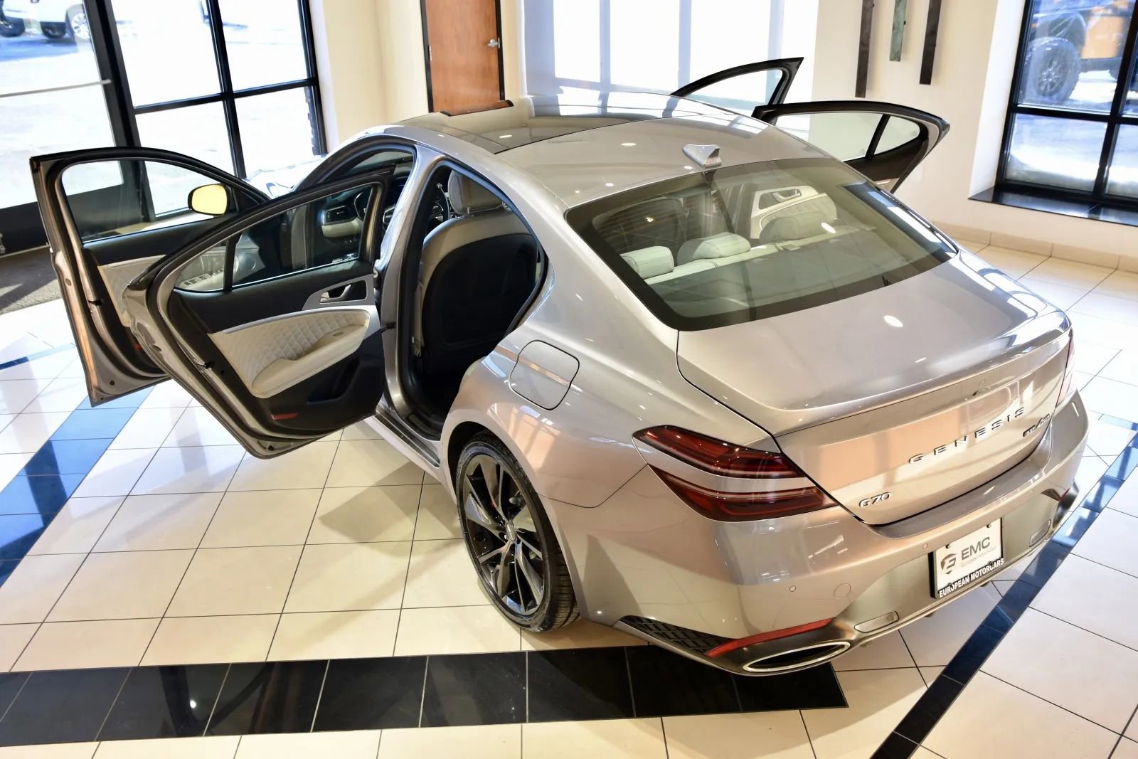 Used 2023 Genesis G70 3.3T Sport Prestige w/ Sport Prestige Package image 8