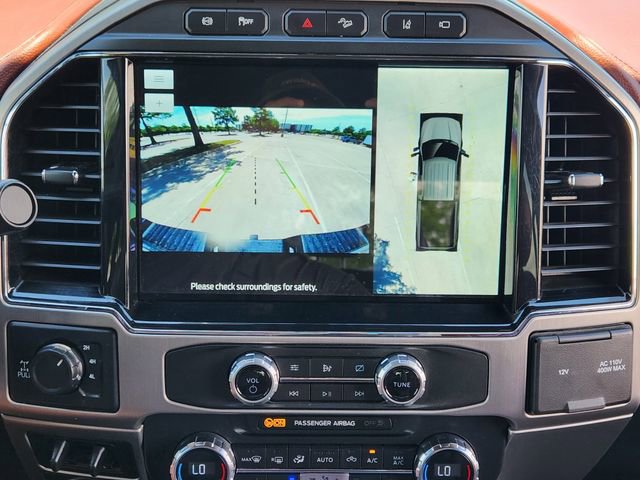 Used 2022 Ford F250 Platinum w/ FX4 Off-Road Package AWD/4WD image 18