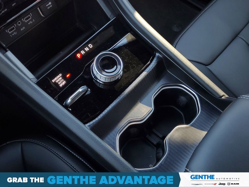 Certified 2024 Jeep Grand Cherokee Limited image 23