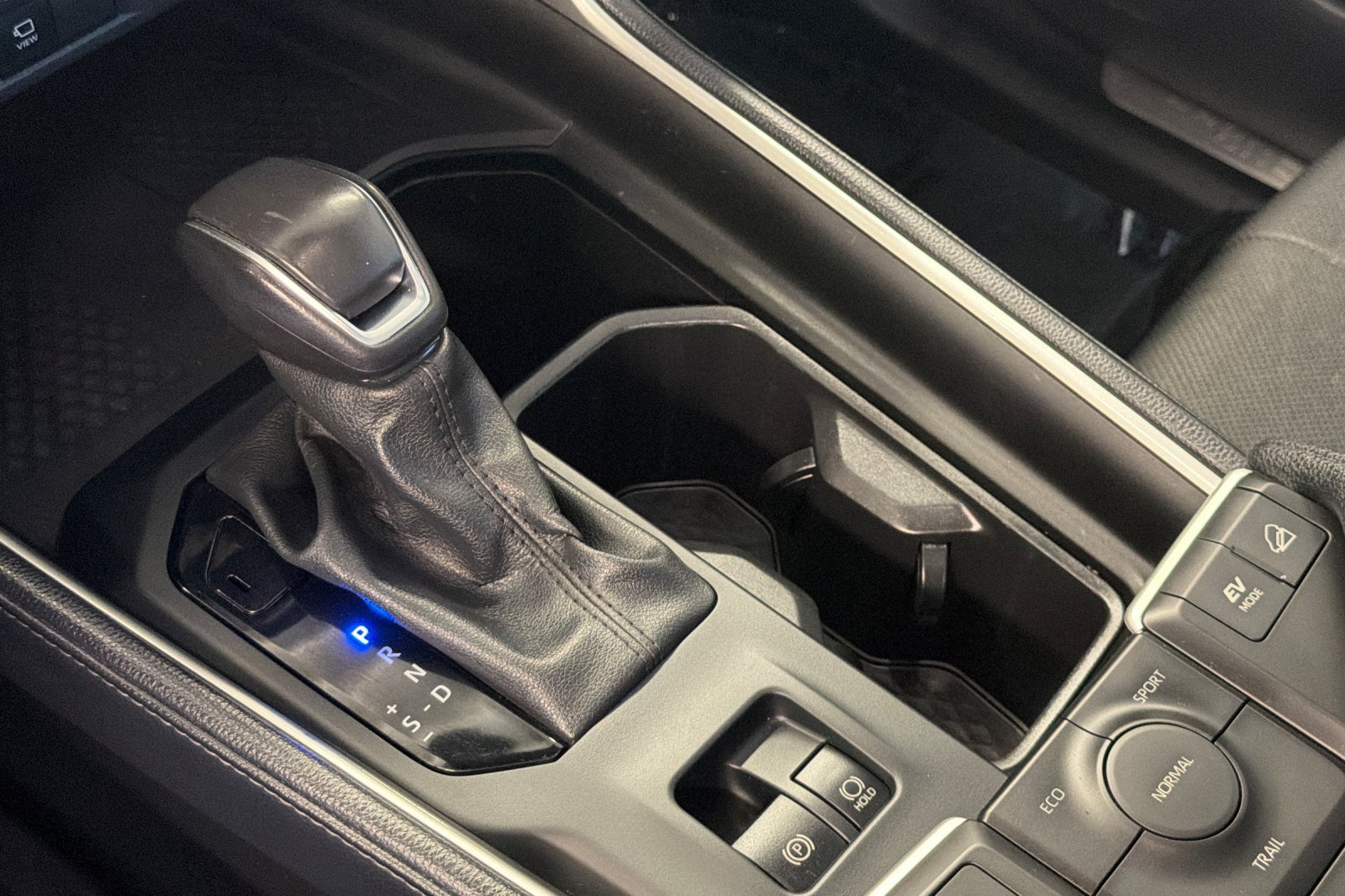 Used 2024 Toyota Grand Highlander AWD Hybrid image 25
