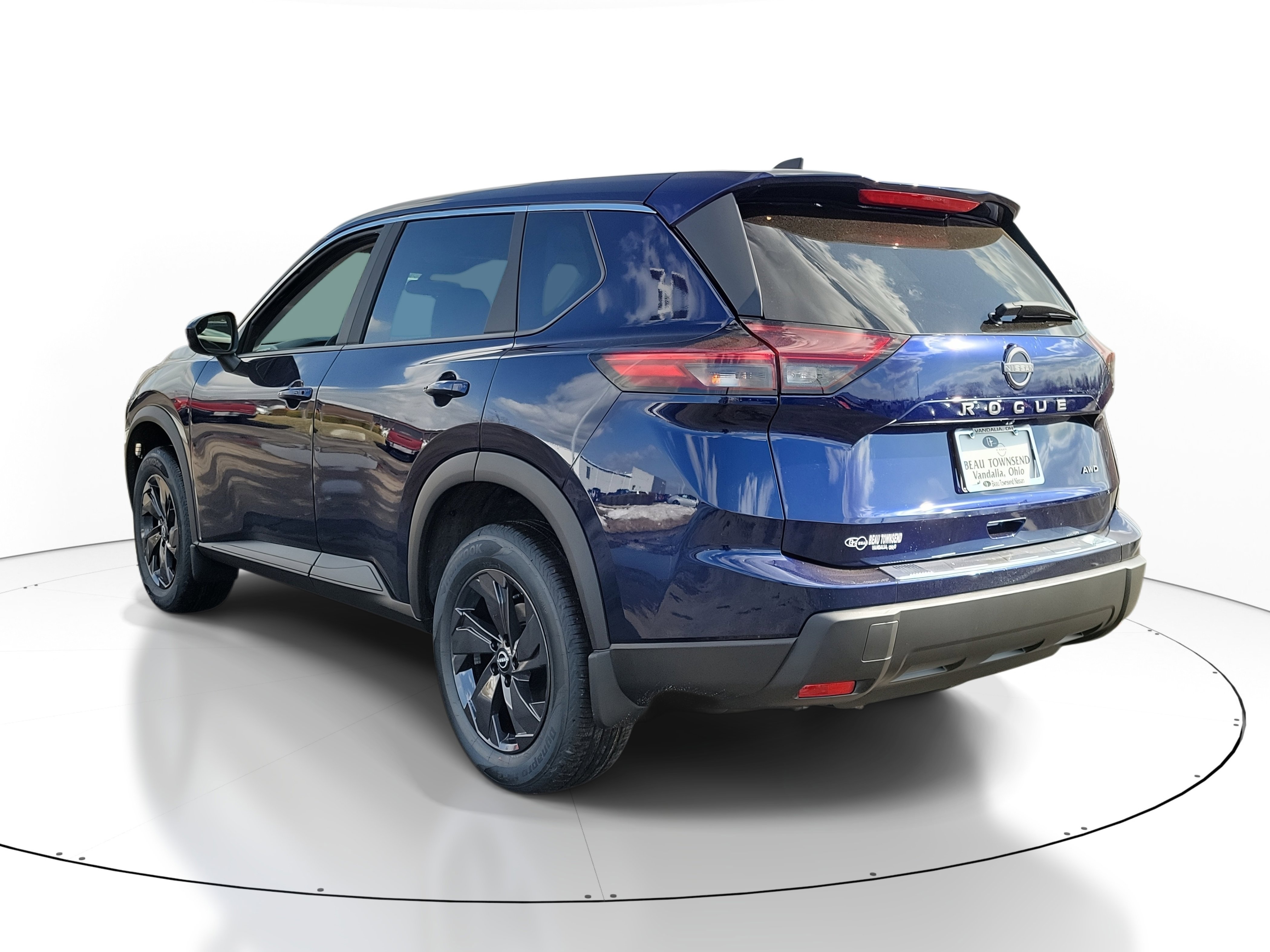 New 2026 Nissan Rogue SV w/ Cold Weather Package image 3
