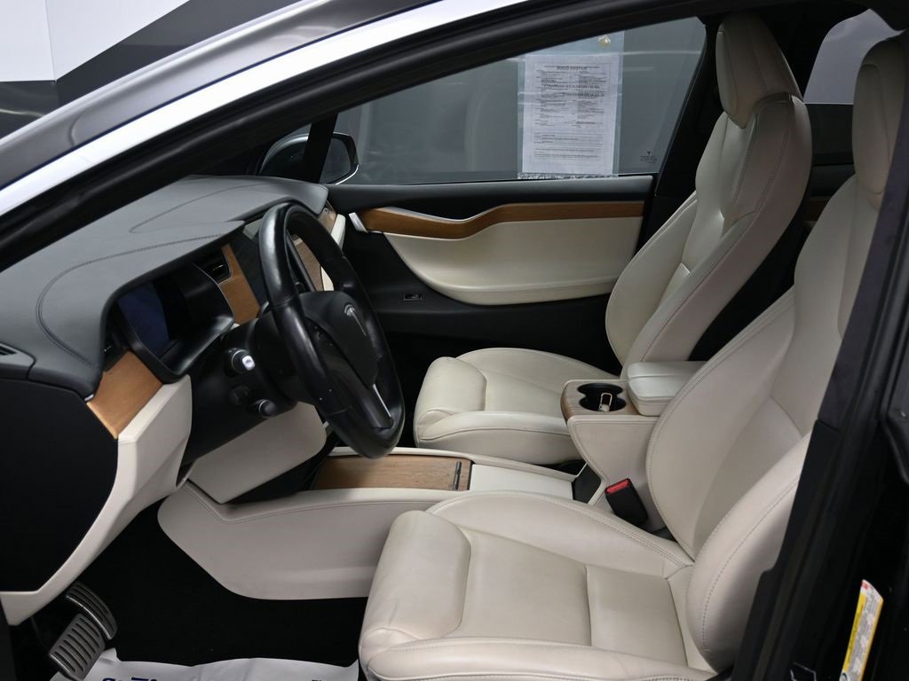 Used 2021 Tesla Model X Performance image 16