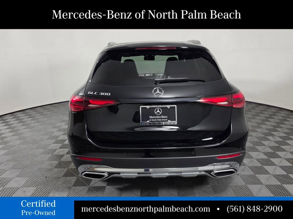 Certified 2025 Mercedes-Benz GLC 300 image 5