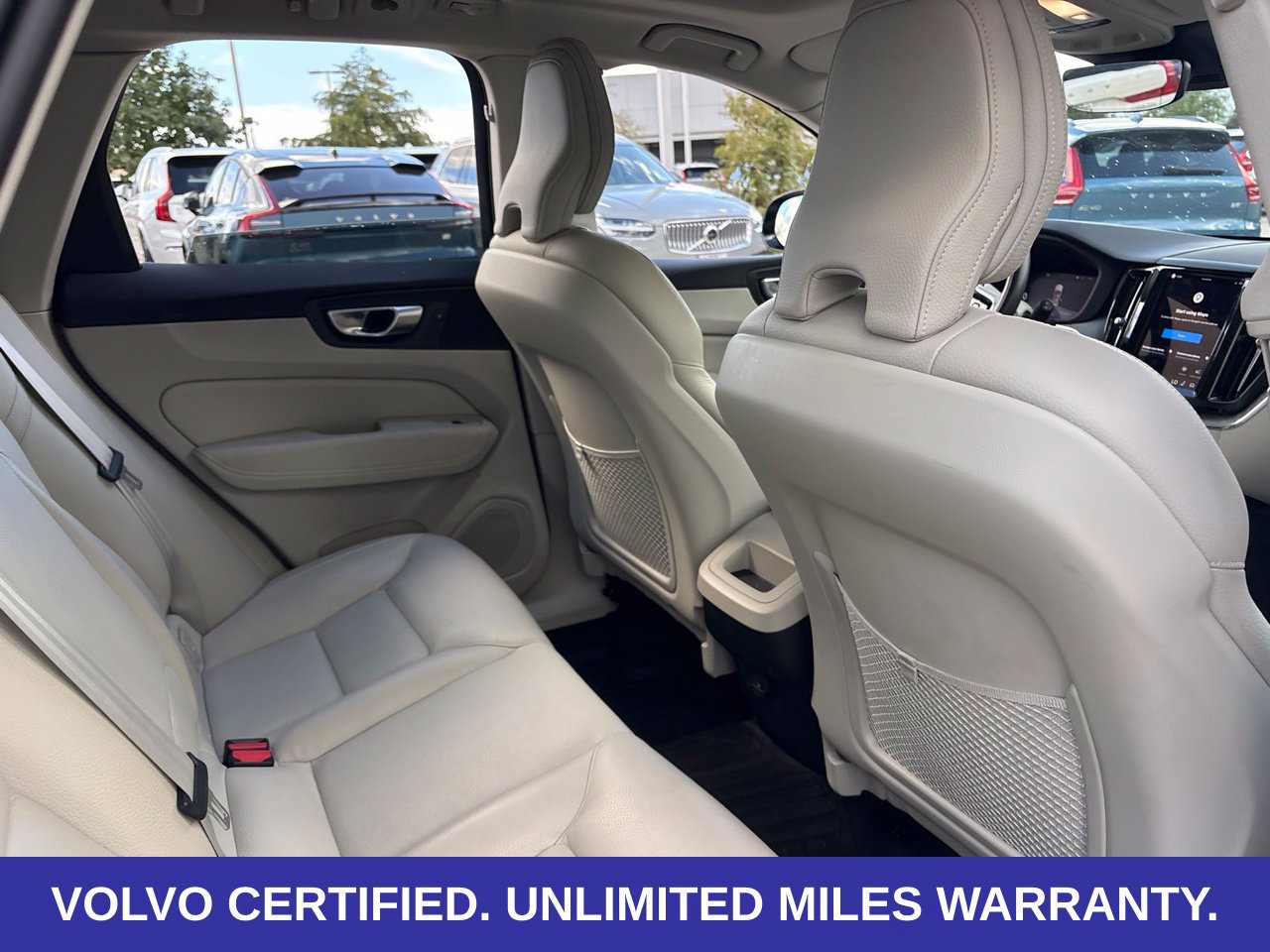 Certified 2024 Volvo XC60 B5 Plus w/ Protection Package Premier AWD/4WD image 15