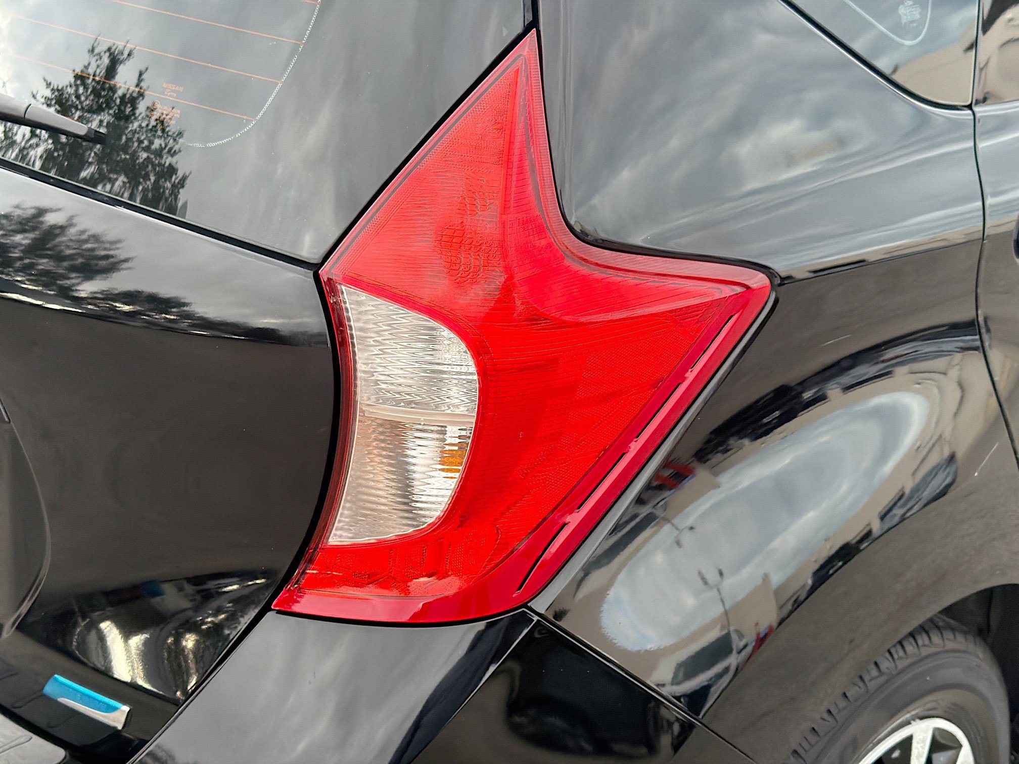 Used 2015 Nissan Versa Note S Plus image 25