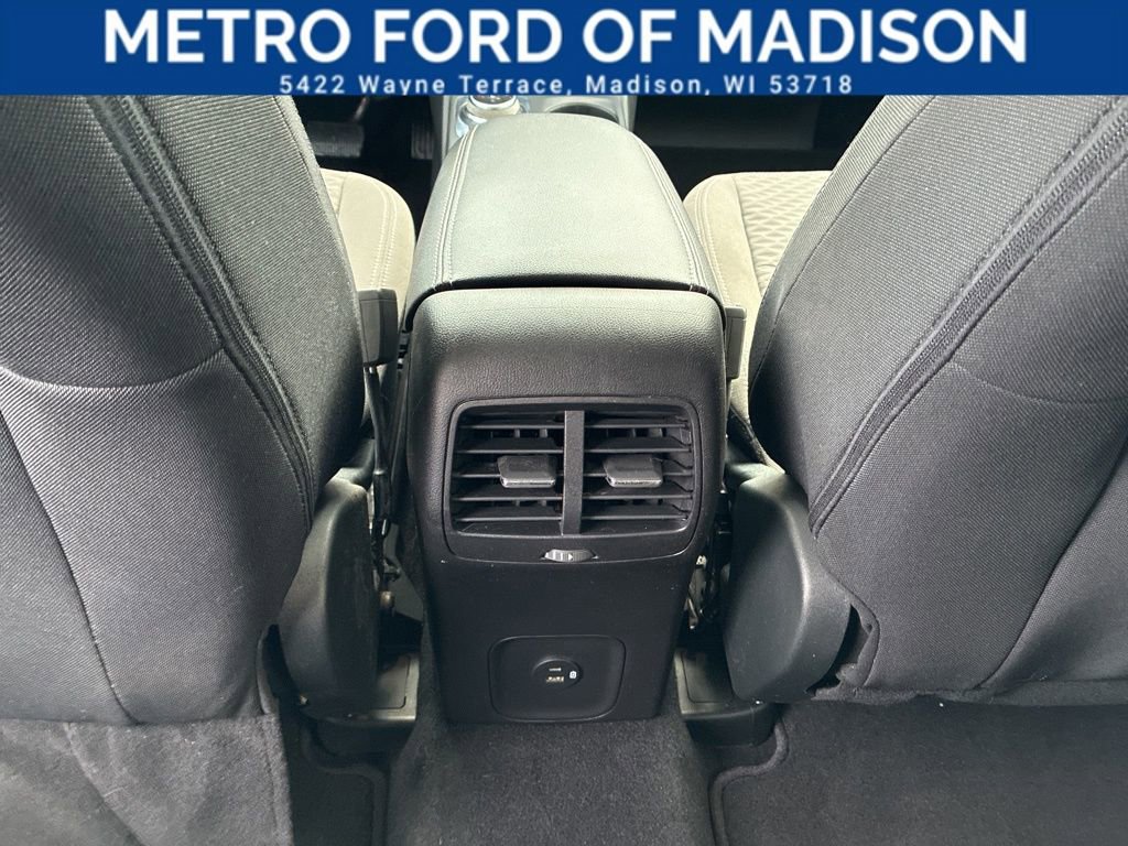 Used 2022 Ford Escape SE image 14
