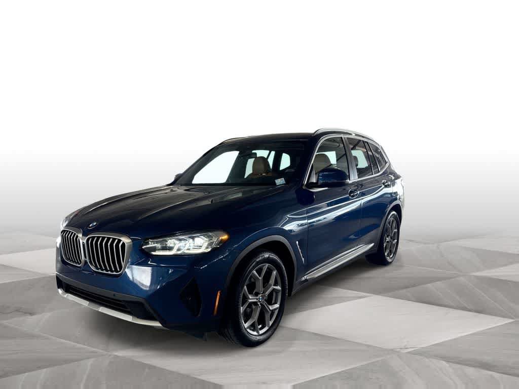 Used 2024 BMW X3 sDrive30i w/ Premium Package RWD image 4
