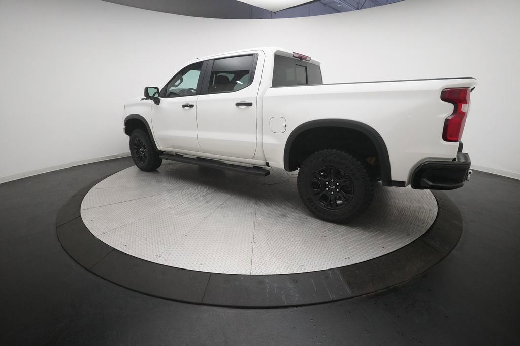 Certified 2025 Chevrolet Silverado 1500 ZR2 w/ Technology Package image 33