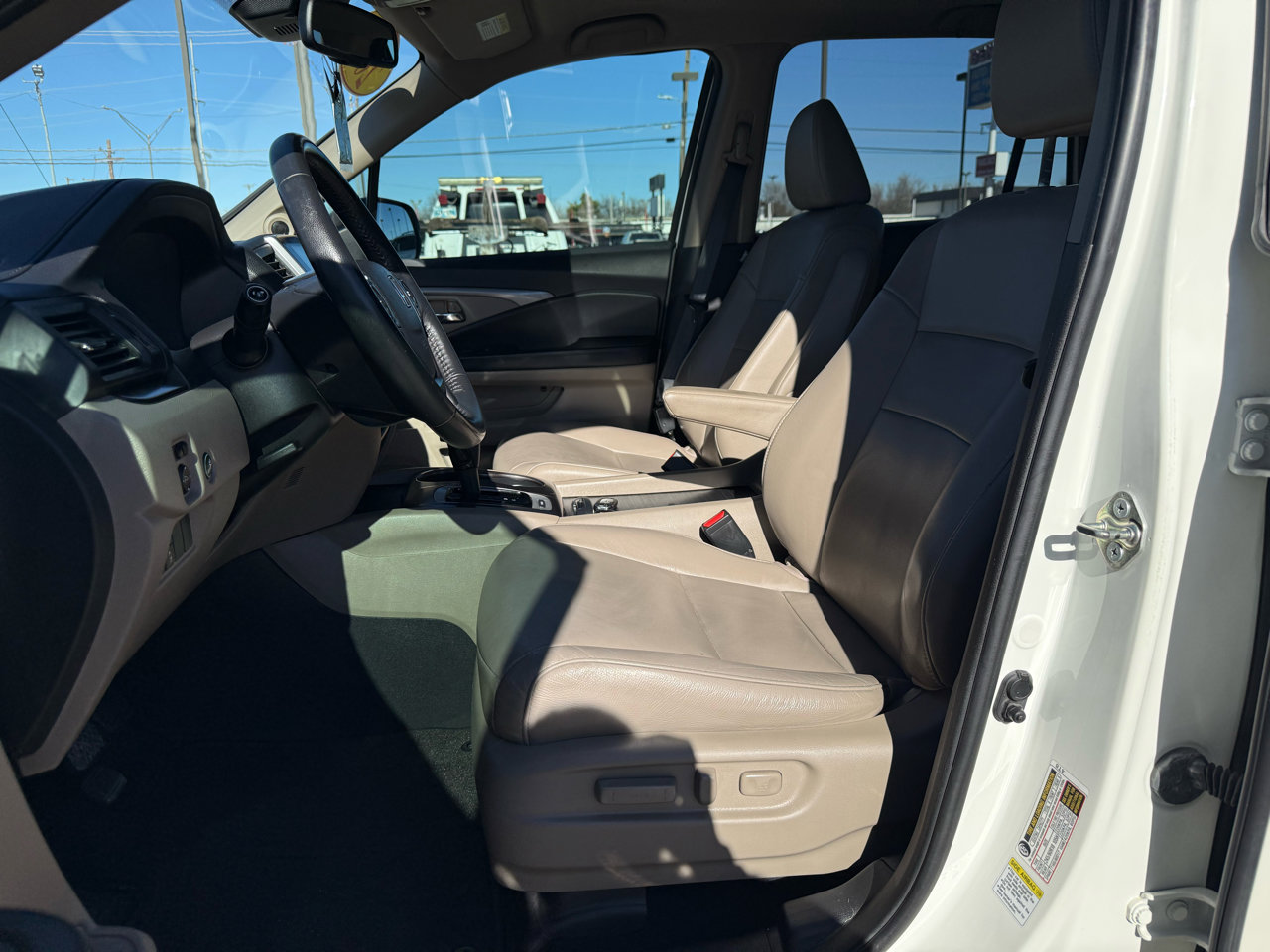 Used 2016 Honda Pilot EX-L image 11
