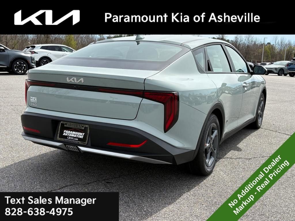New 2026 Kia K4 LXS image 6