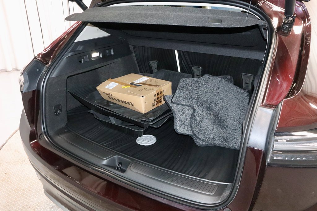 Used 2023 Buick Envision Avenir image 15