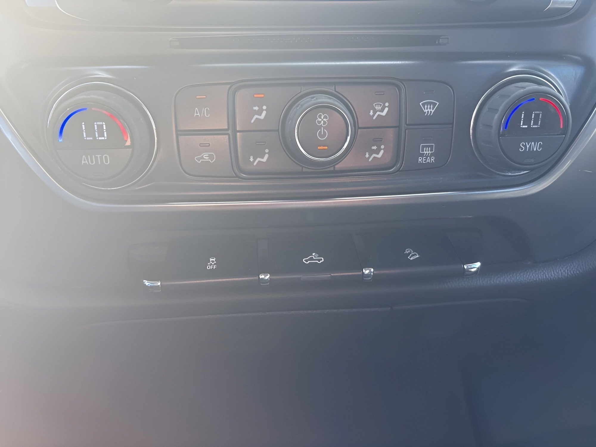 Used 2014 Chevrolet Silverado 1500 LT w/ All Star Edition image 18