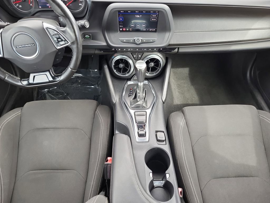 Used 2020 Chevrolet Camaro LT RWD image 13