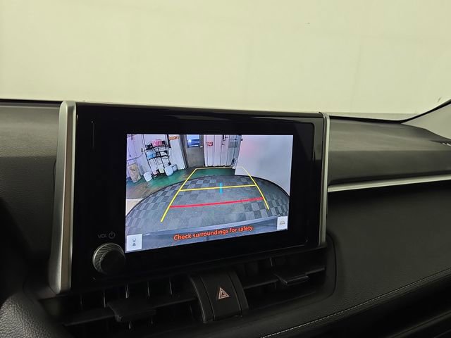 Used 2024 Toyota RAV4 XLE image 18