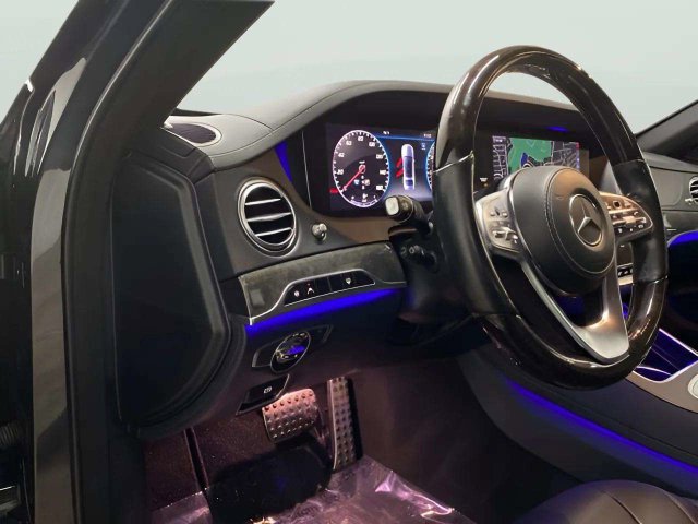 Used 2018 Mercedes-Benz S 450 Sedan image 28