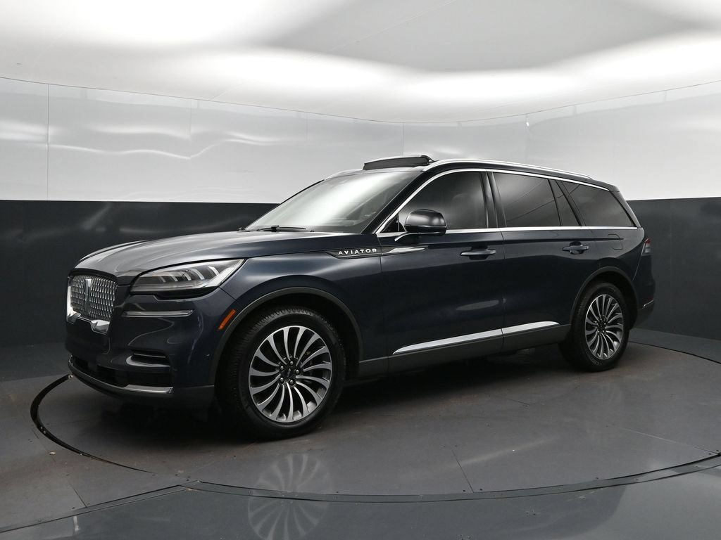 Used 2022 Lincoln Aviator Reserve w/ Equipment Group 201A RWD image 3