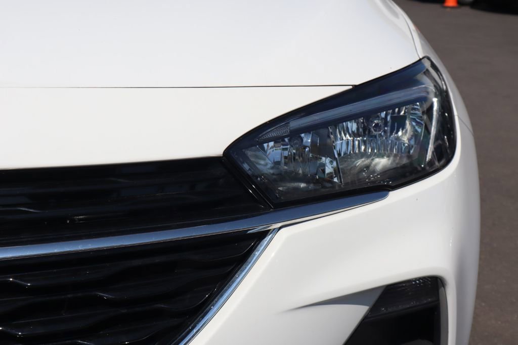 Used 2022 Buick Encore GX Select image 12