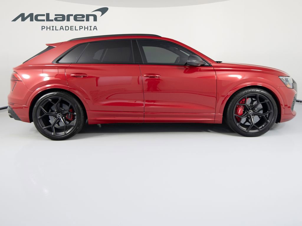 Used 2025 Audi RS Q8 performance image 4