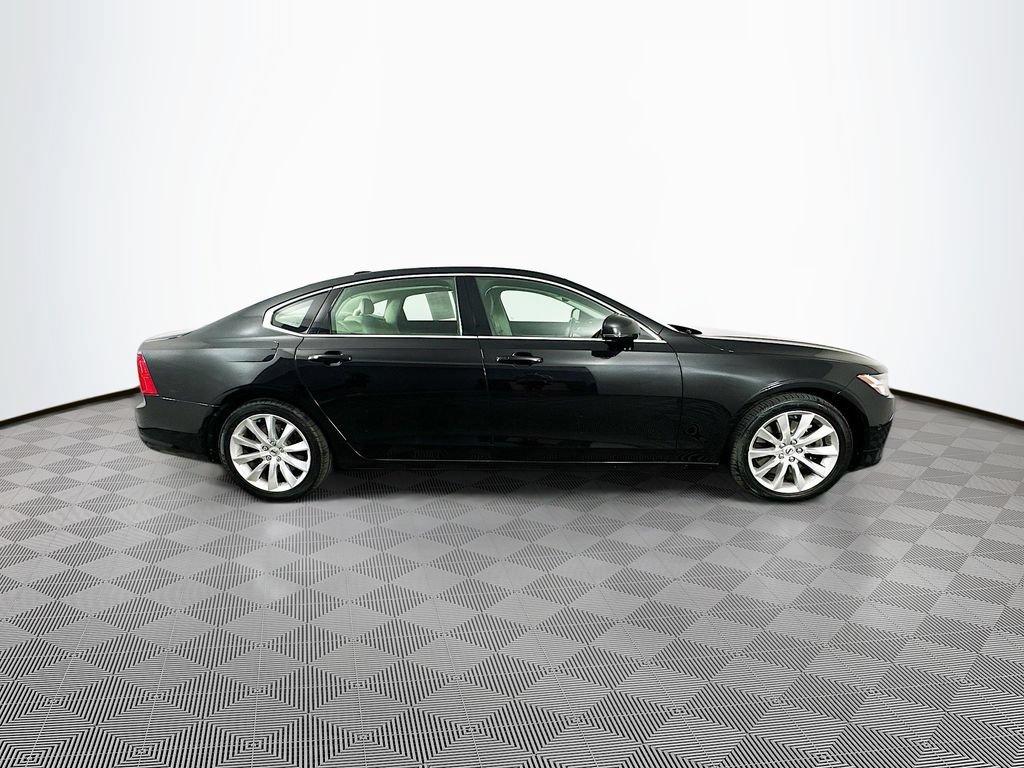 Used 2018 Volvo S90 T6 Momentum w/ Convenience Package AWD/4WD image 11
