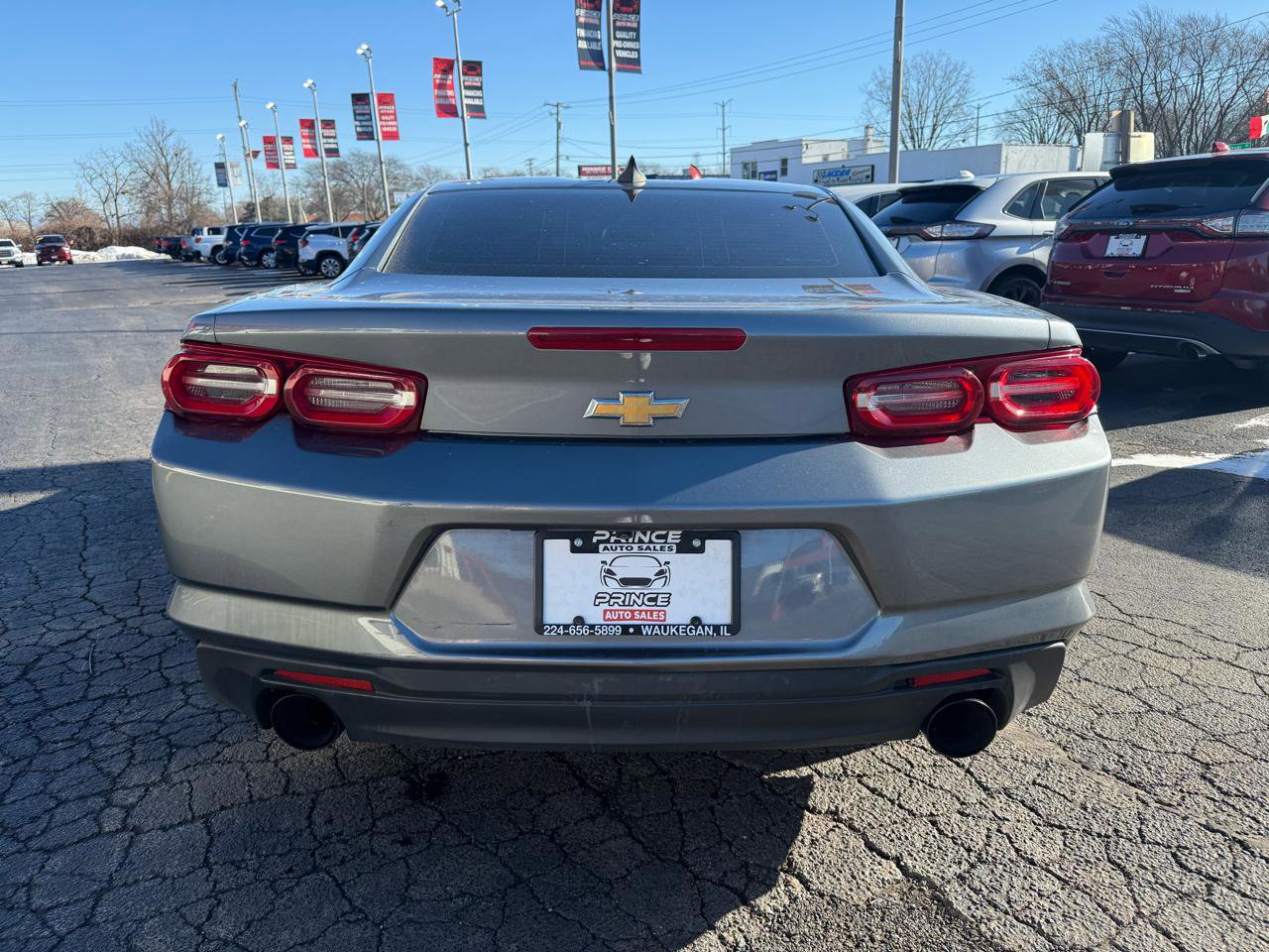 Used 2019 Chevrolet Camaro LT RWD image 6