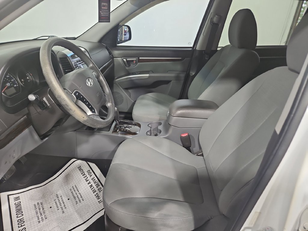 Used 2012 Hyundai Santa Fe GLS AWD/4WD image 10
