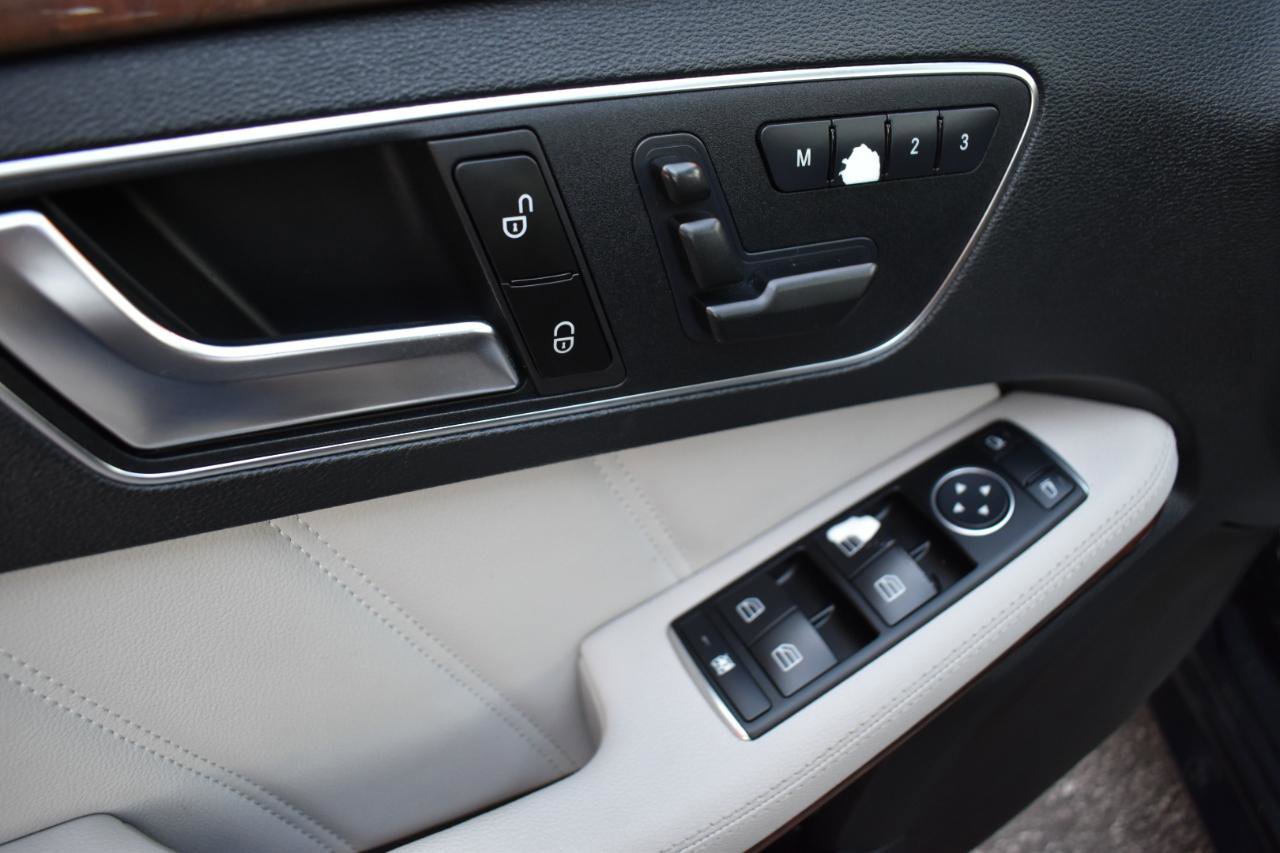 Used 2013 Mercedes-Benz E 350 Sedan image 34