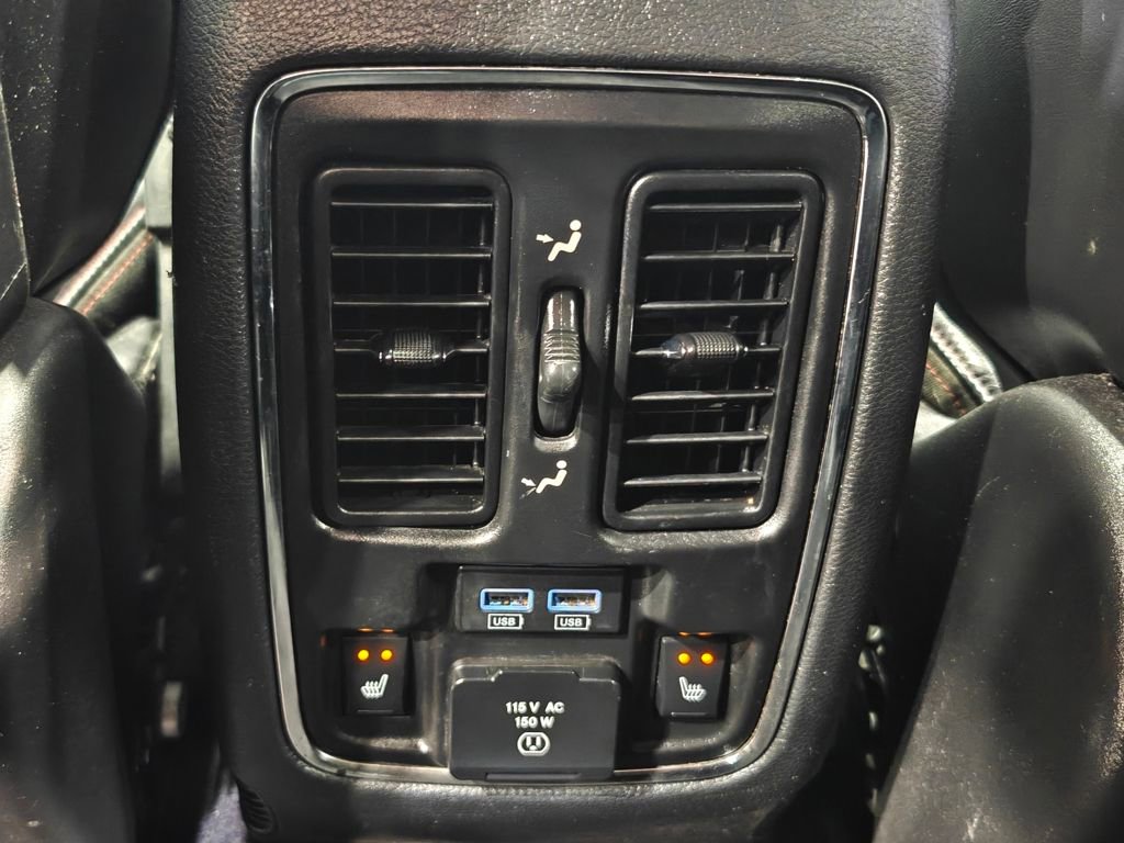 Used 2017 Jeep Grand Cherokee Trailhawk AWD/4WD image 24