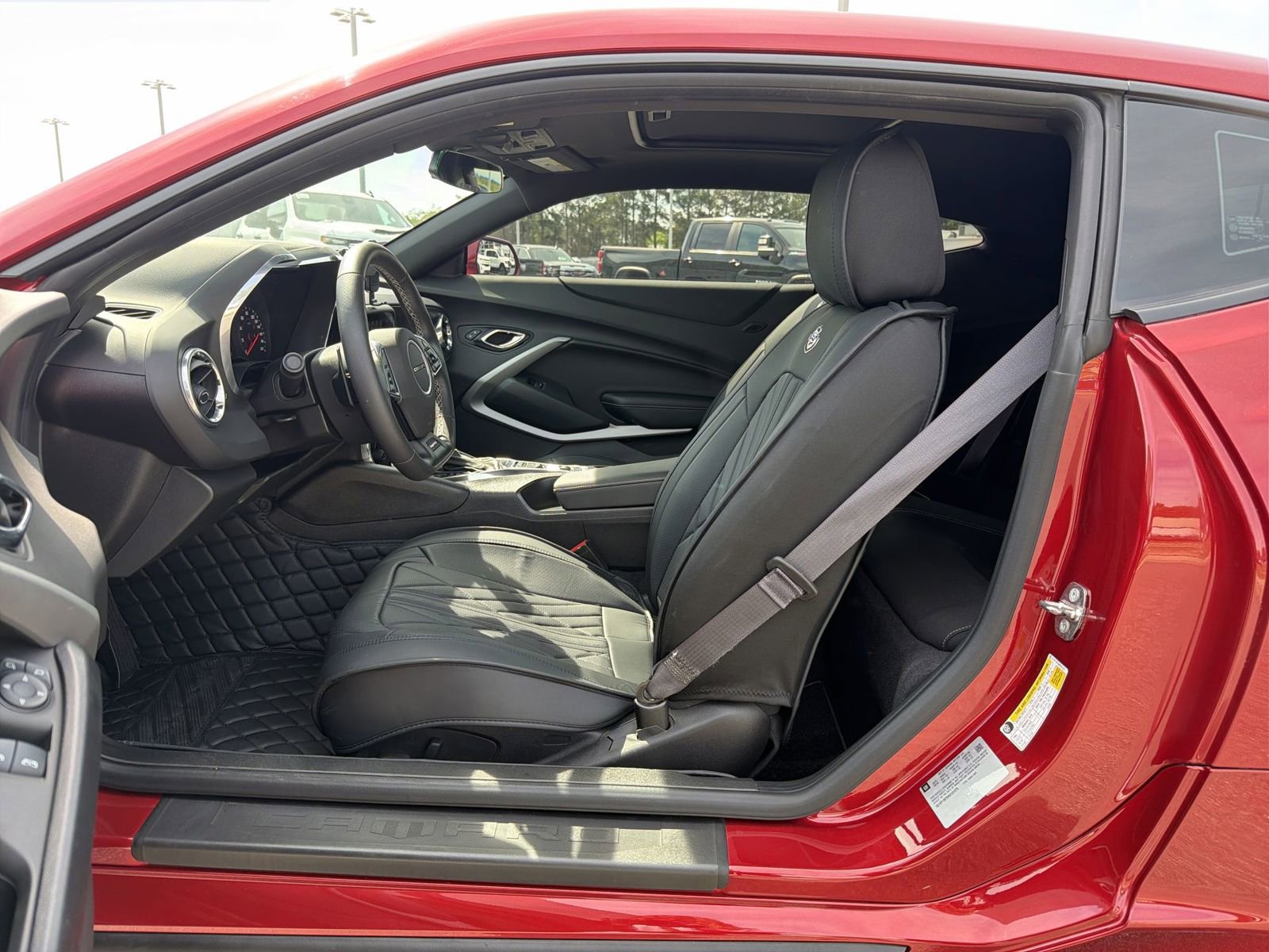 Used 2017 Chevrolet Camaro SS RWD image 15
