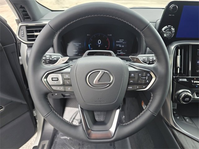 New 2025 Lexus LX 700h Overtrail image 26