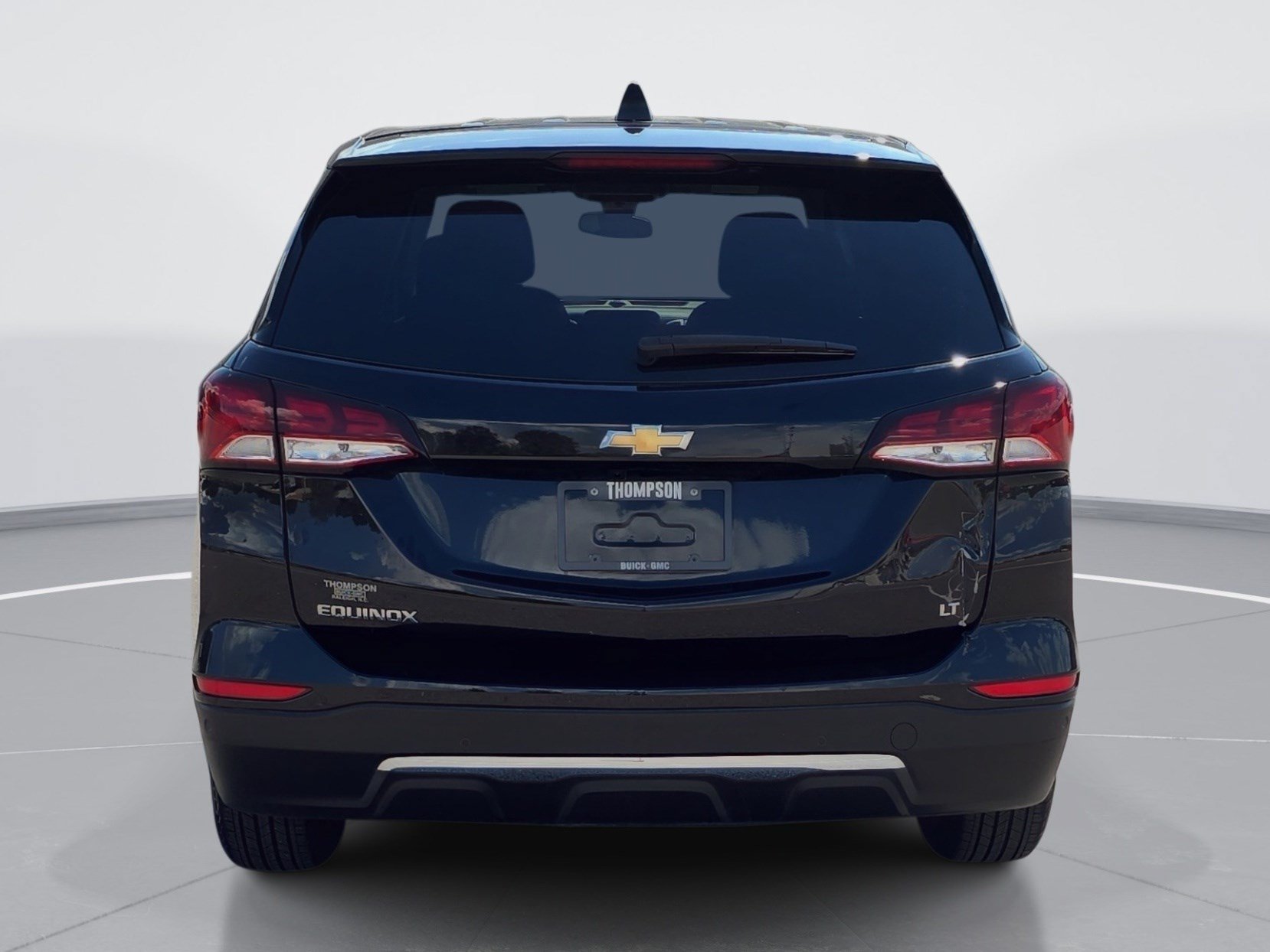Used 2023 Chevrolet Equinox LT FWD image 4