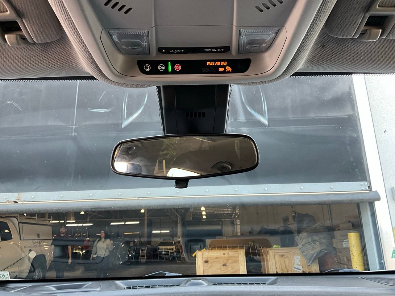 Used 2020 Chevrolet Equinox LT image 18