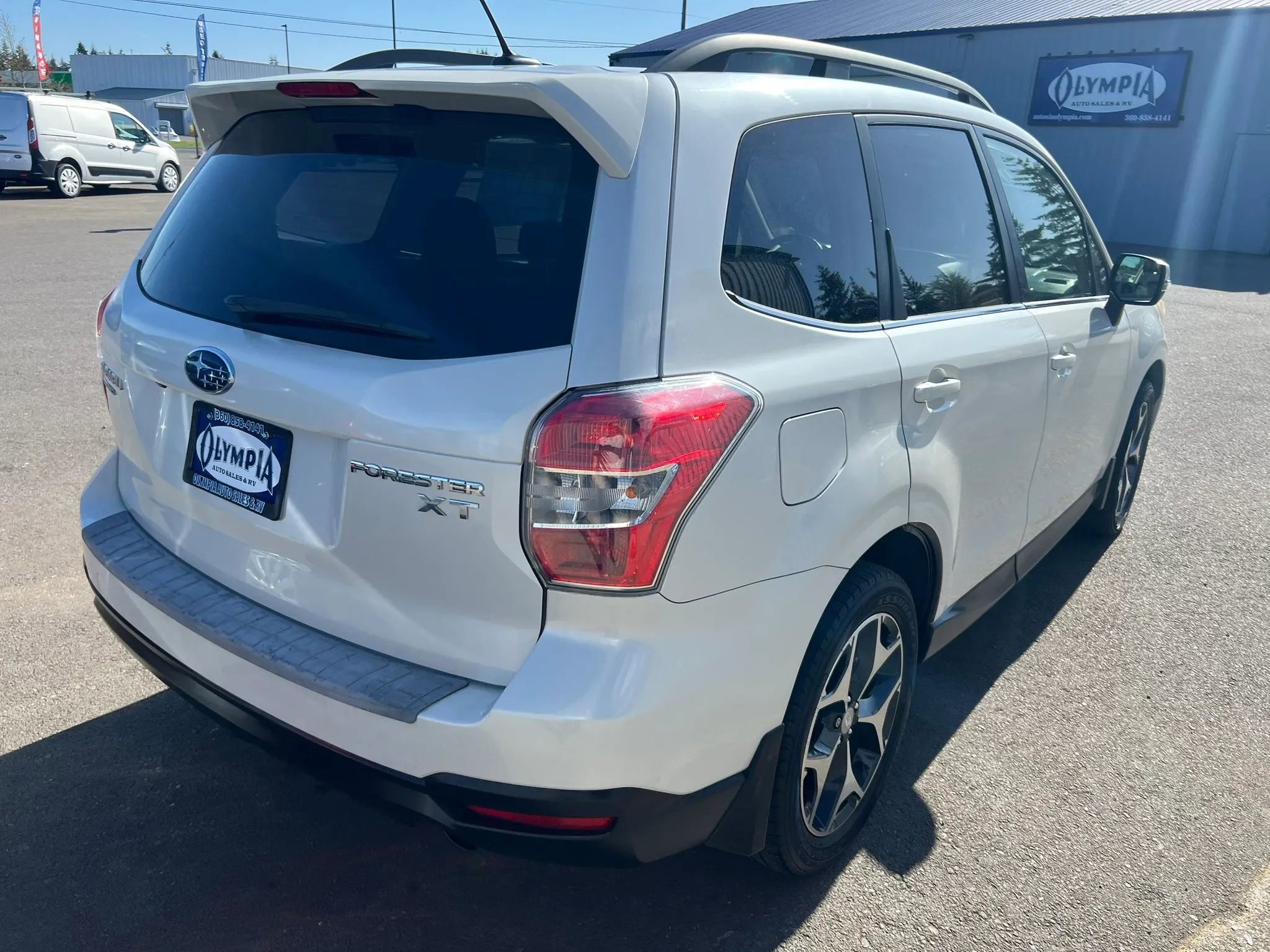 Used 2014 Subaru Forester 2.0XT Touring w/ Popular Package #2 AWD/4WD image 8