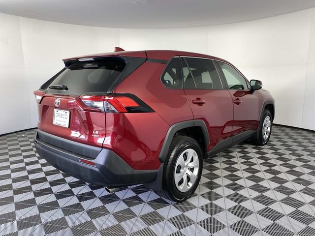 Used 2023 Toyota RAV4 LE AWD/4WD image 9