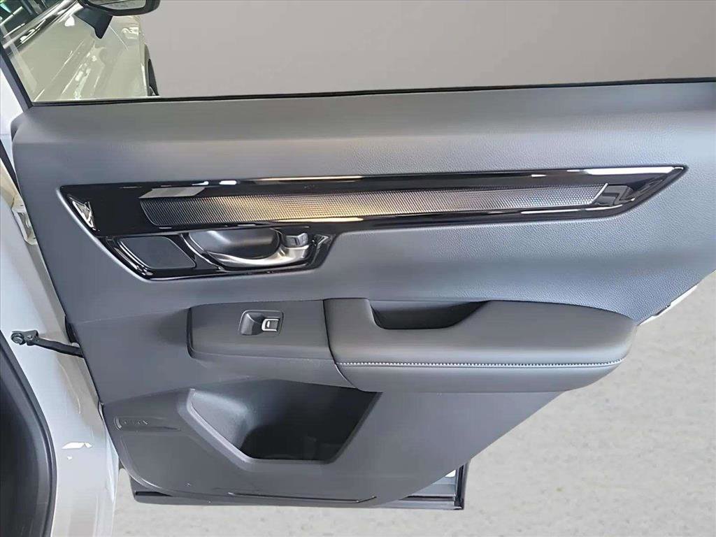 Used 2025 Honda CR-V EX-L image 28
